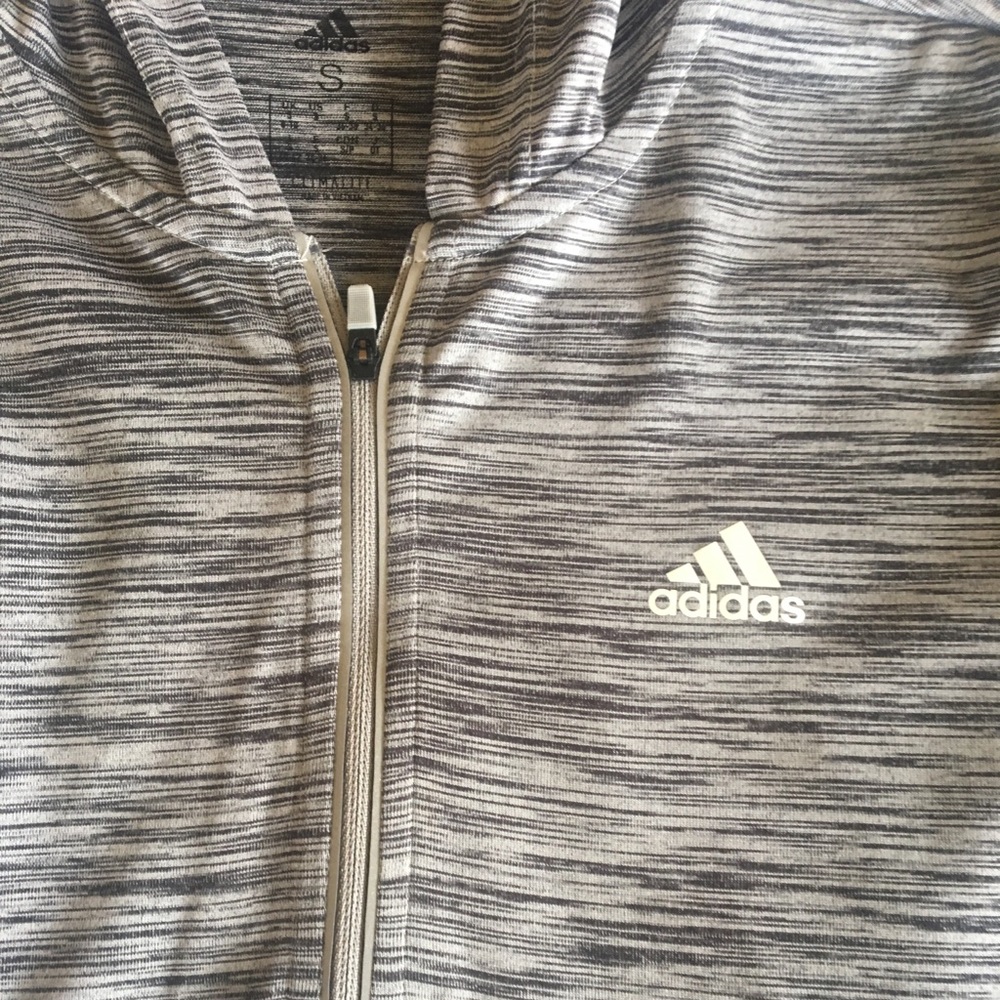Adidas lightweight pullover - Picture 5 of 7